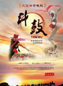 影片上映档期排布合理 观众月月有期待2025暑期档影片在上映时间的分布上较为均衡，多部好莱坞大片定档6月上映，这与从6月下旬开始陆续公映的多部国产大片形成上映节奏上的互补。